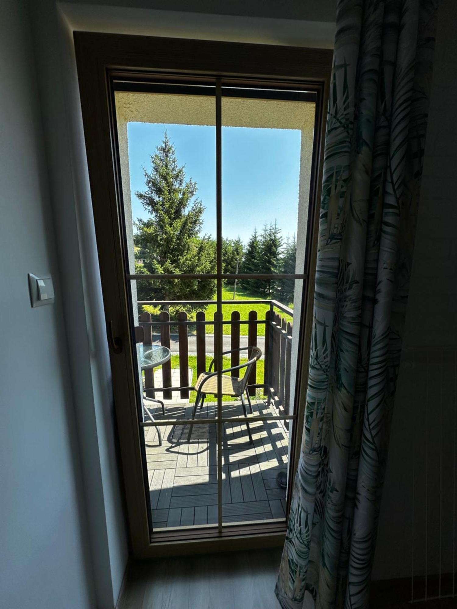 Agroturystyka Pod Grzywaczem Villa Sloszow Exteriör bild