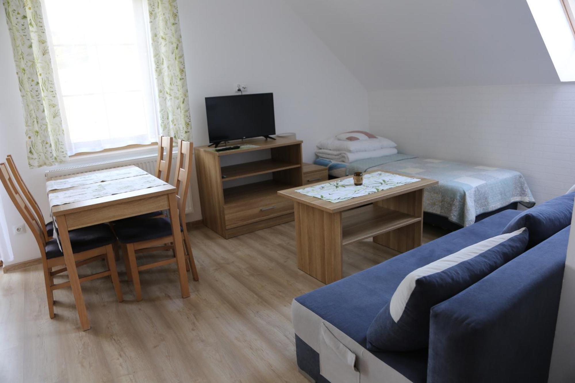 Agroturystyka Pod Grzywaczem Villa Sloszow Exteriör bild